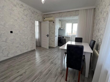 Qara Qarayevdə 2 otaqlı köhnə tikili mənzil kirayə verilir, 45 m², 550 AZN/ay, şəkil 2 / 10