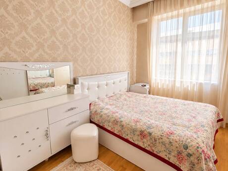 Bayılda 2 otaqlı yeni tikili mənzil satılır, 79 m², 240 000 AZN, şəkil 4 / 8