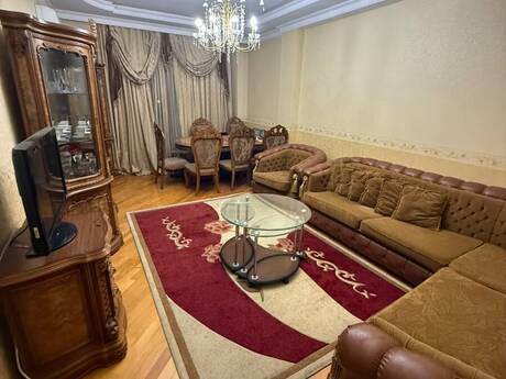 Объявление №6568766 - Баку, м. 8 ноября, 2-комн., 80 м², 5/18 этаж