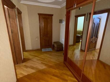 8 Noyabrda 2 otaqlı yeni tikili mənzil kirayə verilir, 80 m², 750 AZN/ay, şəkil 4 / 7
