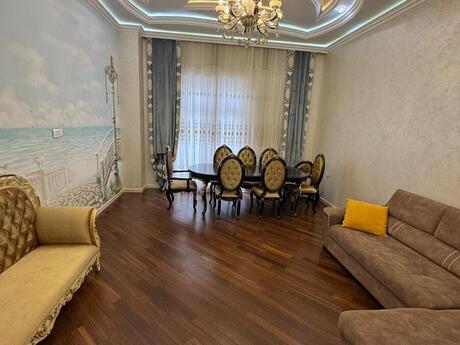 Объявление №6568778 - Баку, пос. Аг шехер, 4-комн., 150 м², 2/6 этаж