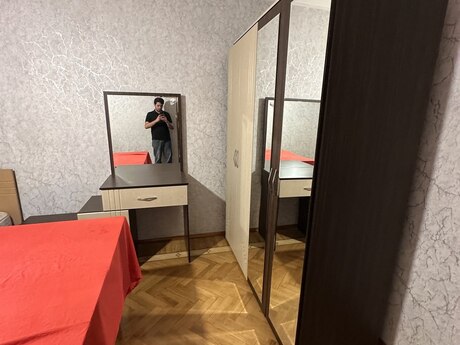 Gənclikdə 3 otaqlı köhnə tikili mənzil kirayə verilir, 90 m², 800 AZN/ay, şəkil 5 / 12