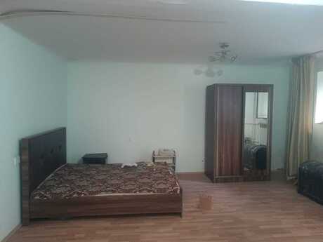 Elan №6569206 - Bakı, İçəri Şəhər m., 2 otaqlı, 53 m², 1/5 mərtəbə