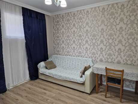 Memar Əcəmidə 2 otaqlı köhnə tikili mənzil satılır, 50 m², 110 000 AZN, şəkil 2 / 12