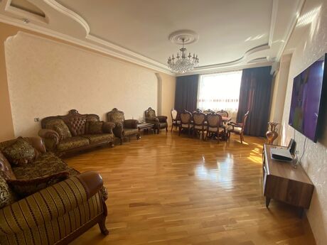 Elan №6569250 - Bakı, Nəsimi r., 3 otaqlı, 160 m², 7/17 mərtəbə