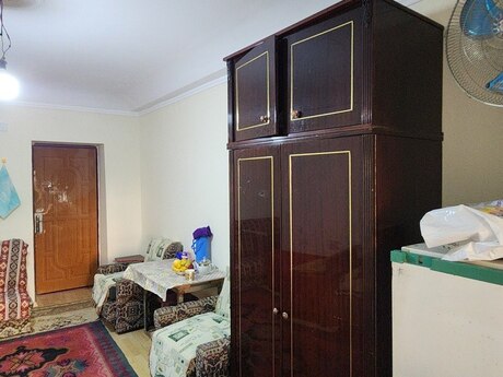 28 Mayda 1 otaqlı köhnə tikili mənzil kirayə verilir, 40 m², 225 AZN/ay, şəkil 4 / 6
