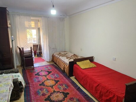 1 otaqlı mənzil, 40 m², 28 May, 225 AZN