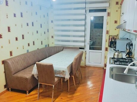 8-ci kilometrdə 3 otaqlı yeni tikili mənzil kirayə verilir, 142 m², 960 AZN/ay, şəkil 2 / 8