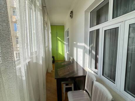 Объявление №6569312 - Баку, м. Иншаатчылар, 4-комн., 120 м², 6/9 этаж
