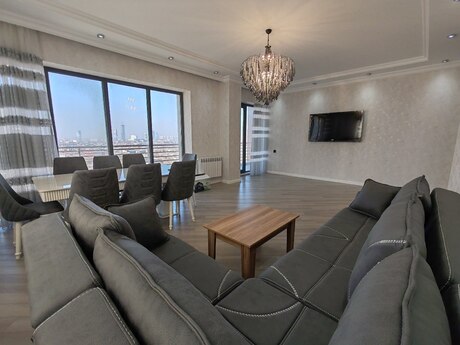 Объявление №6569321 - Баку, пос. Аг шехер, 3-комн., 160 м², 15/20 этаж