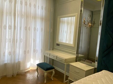 28 Mayda 3 otaqlı yeni tikili mənzil kirayə verilir, 180 m², 3 500 AZN/ay, şəkil 4 / 12