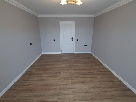 3 otaq · 80 m²
