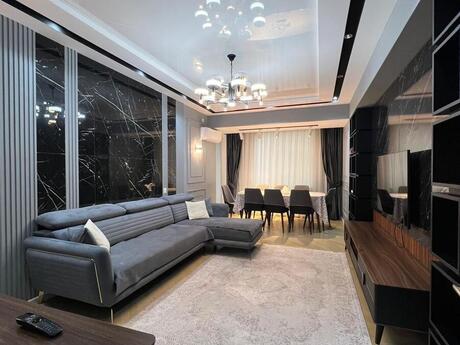 Объявление №6569404 - Баку, м. Ази Асланов, 4-комн., 155 м², 3/21 этаж