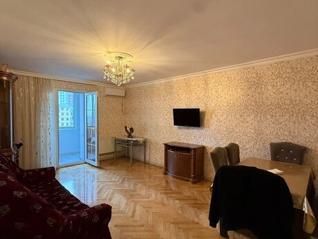 Elan №6569455 - Bakı, Memar Əcəmi m., 2 otaqlı, 75 m², 5/9 mərtəbə