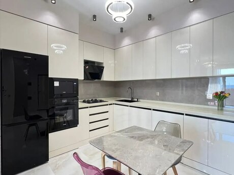 Объявление №6569512 - Баку, м. Ази Асланов, 2-комн., 70 м², 14/15 этаж