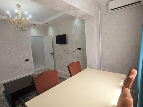 Əhmədlidə 2 otaqlı köhnə tikili mənzil satılır, 50 m², 150 000 AZN, şəkil 3 / 12