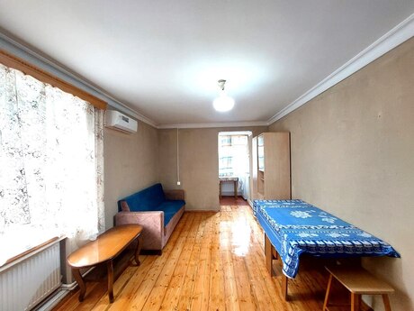 Объявление №6569713 - Баку, м. Элмляр Академиясы, 2-комн., 40 м², 4/5 этаж