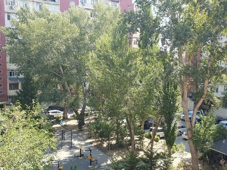 İnşaatçılarda 1 otaqlı köhnə tikili mənzil satılır, 36 m², 119 800 AZN, şəkil 2 / 12