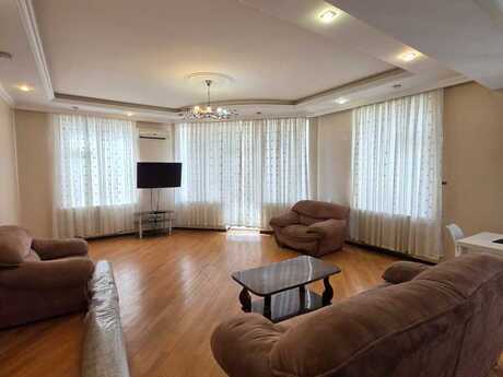İnşaatçılarda 3 otaqlı yeni tikili mənzil kirayə verilir, 120 m², 1 000 AZN/ay, şəkil 3 / 12