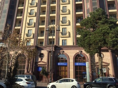 3 otaqlı mənzil, 146 m², 28 May, 1 800 AZN