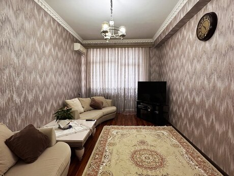 4-room new-build apartment for sale in Xalqlar Dostluğu, 145 m², 339 000 AZN, photo 4 / 12