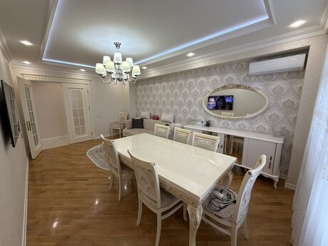 İnşaatçılarda 3 otaqlı yeni tikili mənzil satılır, 110 m², 275 000 AZN, şəkil 2 / 12