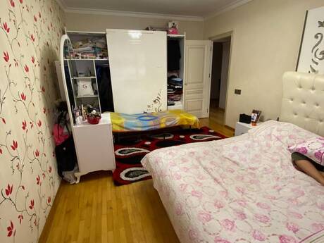 Elmlər Akademiyasında 3 otaqlı köhnə tikili mənzil satılır, 70 m², 230 000 AZN, şəkil 5 / 9