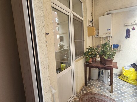 İnşaatçılarda 1 otaqlı yeni tikili mənzil kirayə verilir, 60 m², 550 AZN/ay, şəkil 4 / 8