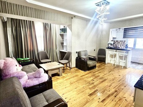 Elan №6570109 - Bakı, Azadlıq Prospekti m., 2 otaqlı, 70 m², 9/9 mərtəbə