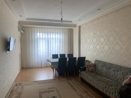Dərnəgüldə 3 otaqlı yeni tikili mənzil kirayə verilir, 70 m², 700 AZN/ay, şəkil 2 / 10