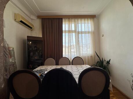 Nəriman Nərimanovda 3 otaqlı köhnə tikili mənzil satılır, 113 m², 250 000 AZN, şəkil 5 / 12