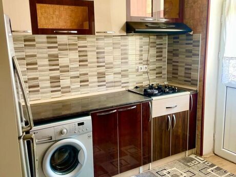 Nəriman Nərimanovda 2 otaqlı köhnə tikili mənzil kirayə verilir, 50 m², 460 AZN/ay, şəkil 2 / 8