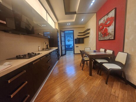 Şah İsmayıl Xətaidə 2 otaqlı yeni tikili mənzil satılır, 115 m², 320 000 AZN, şəkil 2 / 5