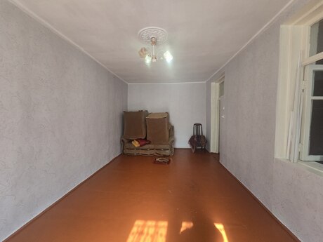 Объявление №6570715 - Сумгаит, Сумгаит, 3-комн., 65 м², 1/2 этаж