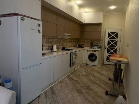 Elan №6570724 - Bakı, Qara Qarayev m., 2 otaqlı, 100 m², 16/17 mərtəbə