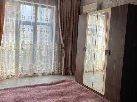 28 Mayda 4 otaqlı yeni tikili mənzil kirayə verilir, 200 m², 2 500 AZN/ay, şəkil 5 / 12