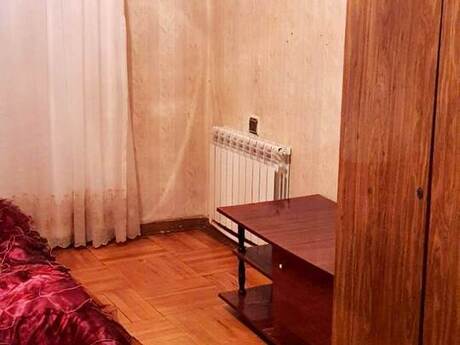 Nəriman Nərimanovda 2 otaqlı köhnə tikili mənzil satılır, 70 m², 180 000 AZN, şəkil 5 / 12