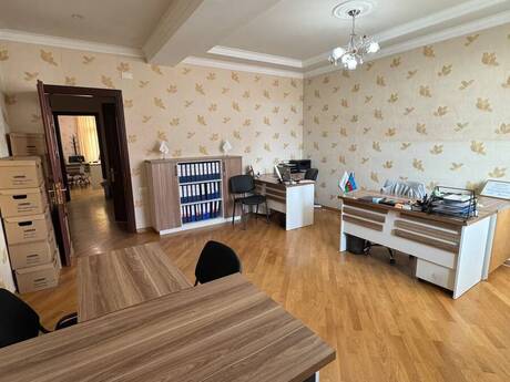 Elan №6570946 - Bakı, Nərimanov r., 4 otaqlı, 230 m²