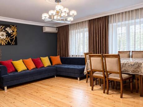 Elan №6570953 - Bakı, 8-ci mikrorayon q., 3 otaqlı, 90 m², 4/5 mərtəbə