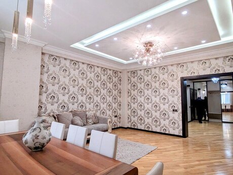 28 Mayda 3 otaqlı yeni tikili mənzil kirayə verilir, 130 m², 1 700 AZN/ay, şəkil 4 / 12