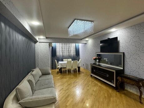 İnşaatçılarda 4 otaqlı yeni tikili mənzil satılır, 127 m², 270 000 AZN, şəkil 3 / 12