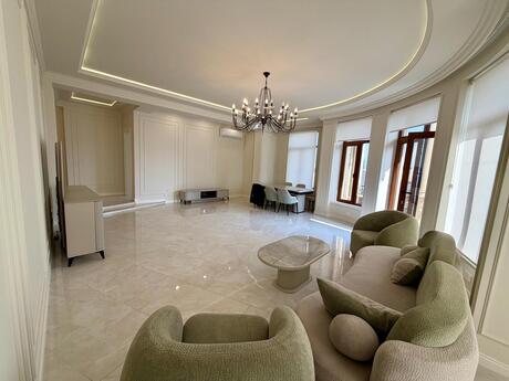 28 Mayda 4 otaqlı yeni tikili mənzil kirayə verilir, 190 m², 5 000 AZN/ay, şəkil 3 / 12