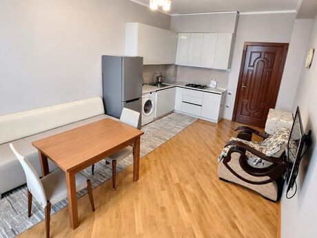 Şah İsmayıl Xətaidə 3 otaqlı yeni tikili mənzil kirayə verilir, 70 m², 1 000 AZN/ay, şəkil 3 / 12