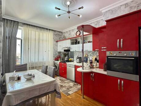 Elan №6571482 - Bakı, Bakmil m., 3 otaqlı, 84 m², 10/18 mərtəbə