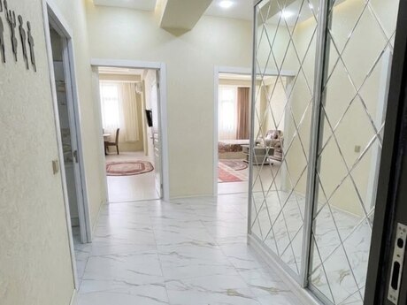 Elan №6571526 - Bakı, Əhmədli m., 2 otaqlı, 72 m², 18/19 mərtəbə