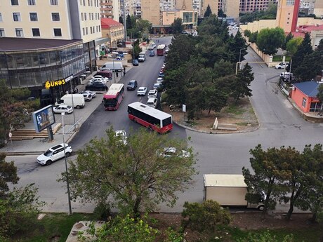 Yeni Günəşlidə 2 otaqlı köhnə tikili mənzil satılır, 70 m², 135 300 AZN, şəkil 2 / 10