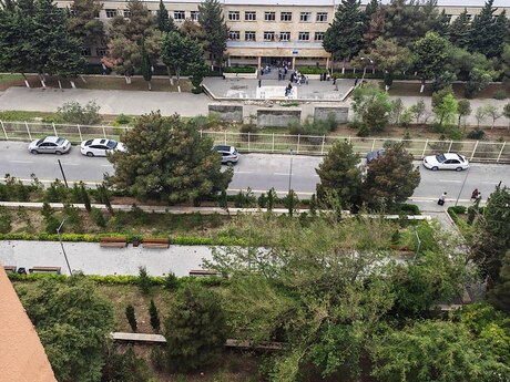Yeni Günəşlidə 2 otaqlı köhnə tikili mənzil satılır, 70 m², 135 300 AZN, şəkil 3 / 10