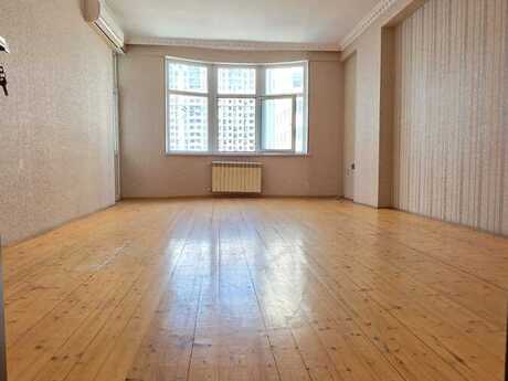Elan №6541248 - Bakı, Neftçilər m., 3 otaqlı, 130 m², 6/15 mərtəbə