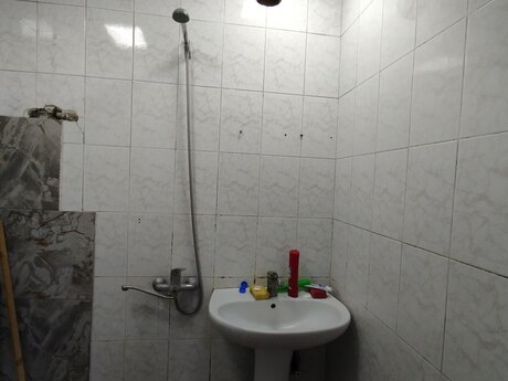Neftçilərdə 2 otaqlı köhnə tikili mənzil kirayə verilir, 70 m², 120 AZN/ay, şəkil 3 / 10