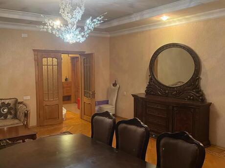 28 Mayda 4 otaqlı yeni tikili mənzil kirayə verilir, 150 m², 1 000 AZN/ay, şəkil 3 / 12